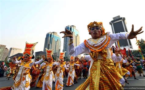 Cara Melestarikan Budaya Bangsa Homecare24