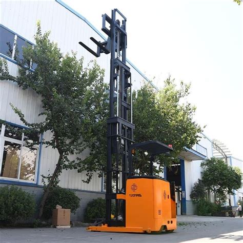 China Ton Way Pallet Stacker Side Standing Type Manufacturers