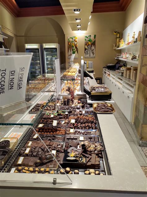 Pasticceria Genova Il Tempio Del Cioccolato