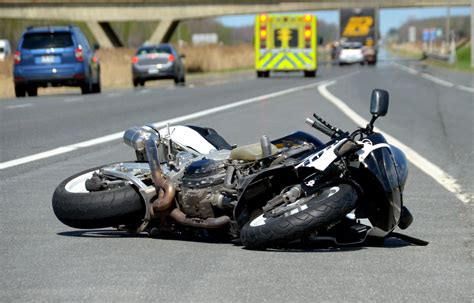 Accident De Motocycliste Sur Lautoroute Est Le Conducteur Dune