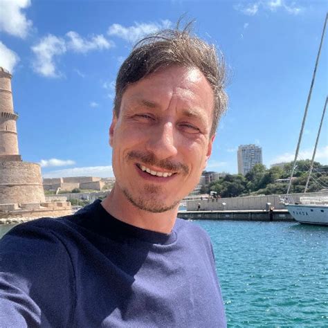 Tamy Tation Stillt Ihren Pussyhunger Public Glasses Porn By FapHouse XHamster