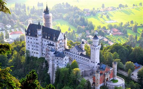 Neuschwanstein Castle Wallpapers - Wallpaper Cave