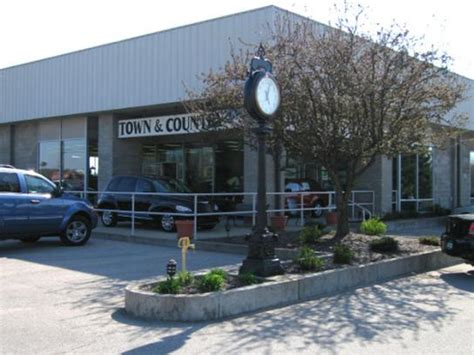 Community Chrysler Dodge Jeep RAM of Bloomington car dealership in Bloomington, IN 47401 ...