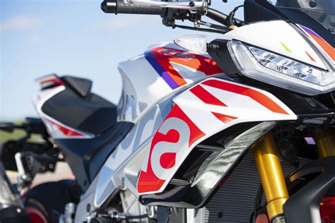 Aprilia Rsv Factory Tuono V Factory Speed White Cycle News