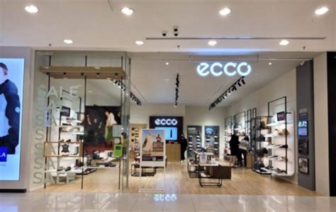 Ecco Shoe Size Chart: Find Your Ecco Shoe Sizing - The Shoe Box NYC