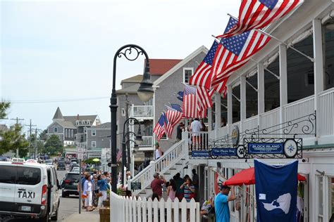 Block Island 7 Top Things To Do Day Trip To Block Island Block