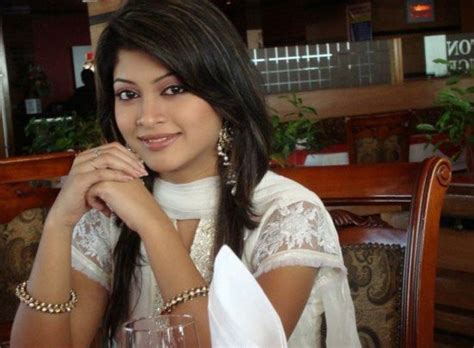 Model Sarika Biography Age Height Weight Hot Images Boyfriend And Pics Cultural