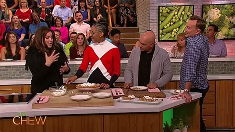 Katy Mixon Talks American Housewife On The Chew Dailymotion Video