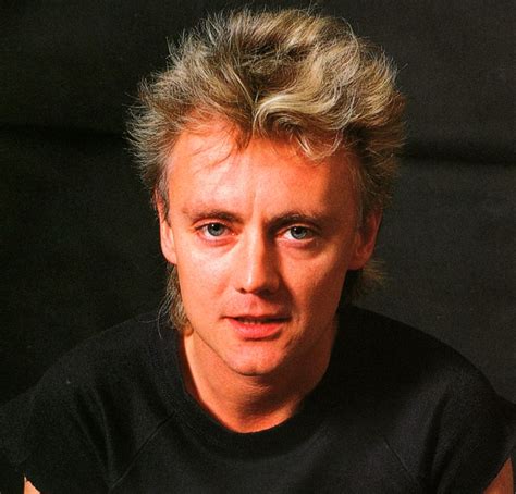 roger  japan   queen