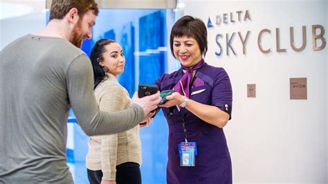 Delta Air Lines Enrages Employees By Limiting Sky Club Access Live And Lets Fly