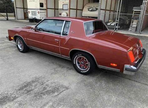 1979 Oldsmobile Cutlass Calais Red Rwd Automatic Classic Oldsmobile Cutlass Calais 1979 For Sale