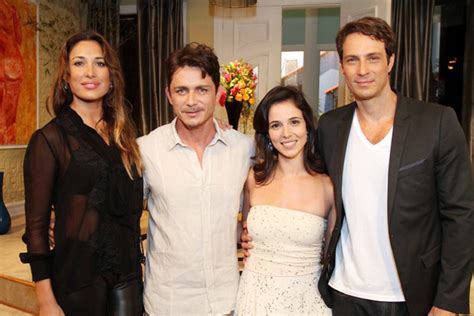 Coletiva de imprensa elenco de Máscaras nova novela da Record