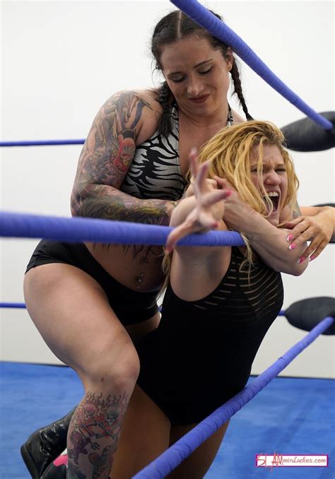 Pin On Womens Wrestling