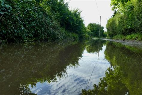 UK weather: Map shows where flood alerts and warnings are in place | UK ...