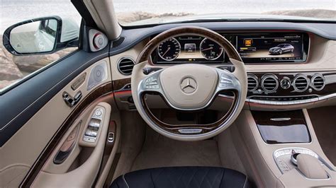 Mercedes-Benz S 560 Price in UAE, Images, Specs & Features