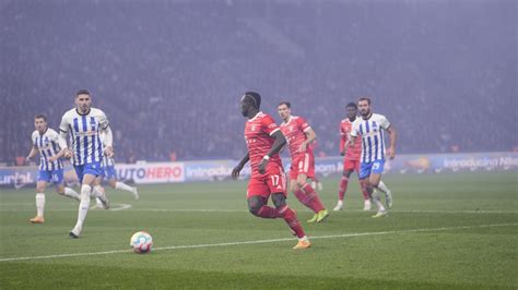 Foto Piala Dunia Meski Masuk Skuad Sadio Mane Tak Tampak Saat