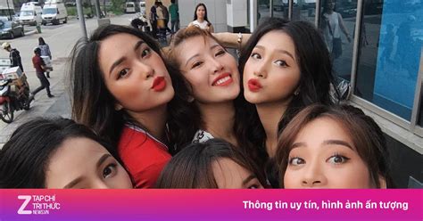 Ảnh thân thiết của dàn hot girl World Cup trước vụ tẩy chay Trâm Anh Gương mặt trẻ ZNEWS VN