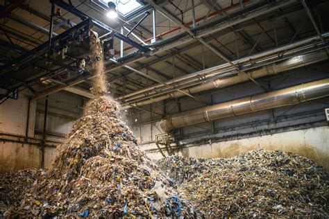 M Ll Wertstoffe Aus Recyclingmaterialien Verschiedenster Art