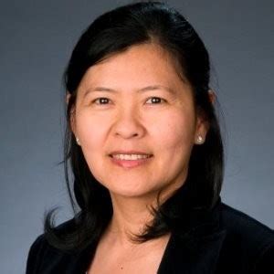 holly kieu huong vo business analyst towers watson linkedin