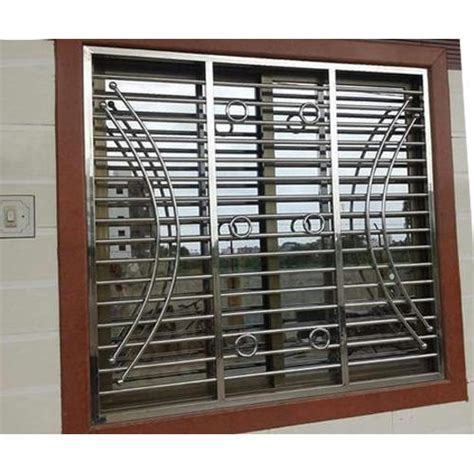 Non Polished Standard Steel Windows For Home Hotels Malls Office Feature Attractive Look