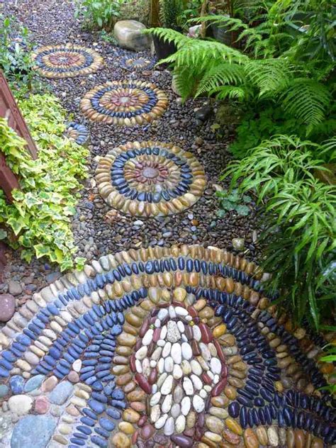 19 Diy Garden Path Ideas With Tutorials Pebble Mosaic Pathway