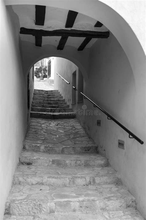 Narrow Cobbled Streets In The Old Jewish Quarter Of Caceres Stock Image