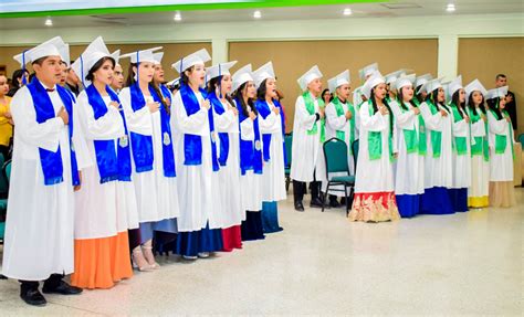 La Graduaci N Clase Instituto San Juan Bosco En Honduras