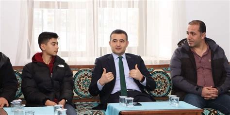 kaymakam bilici genclerle hayati gelecegi ve guendemi konustu