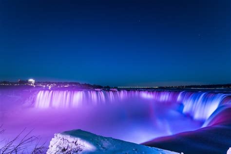 Premium Photo Niagara Waterfall Long Exposure At Night From Canada Side