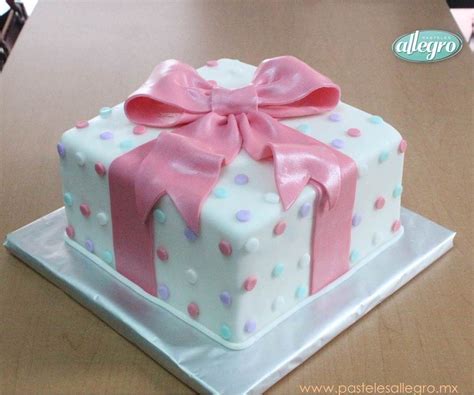 pastel para mujer Pastel para mujer Pastel de cumpleaños Tortas