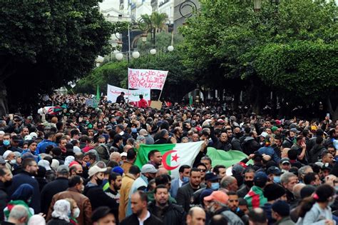 في ذكراه الثانية الجزائر تستعيد أجواء الحراك الشعبي