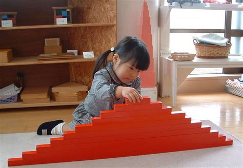 Red Rod Extensions Montessori Photo Galleries Montessori Sensorial