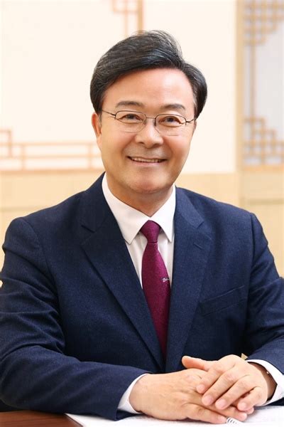 김성제 의왕시장 2025년은 혁신과 변화가 이뤄지는 한 해 될 것 오마이뉴스