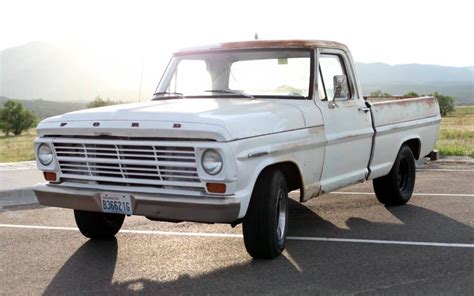 Short Bed Big Block 1967 Ford F100 Barn Finds