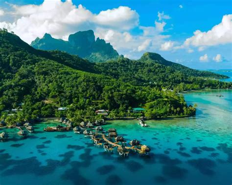 The Top 10 Most Beguiling Bora Bora Overwater Bungalows | The Haphazard Traveler