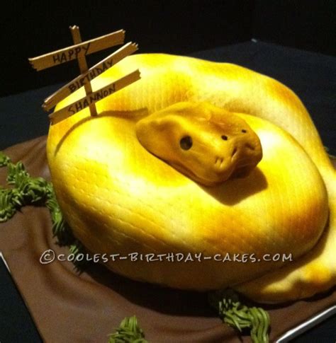 Amazing Snake Cake