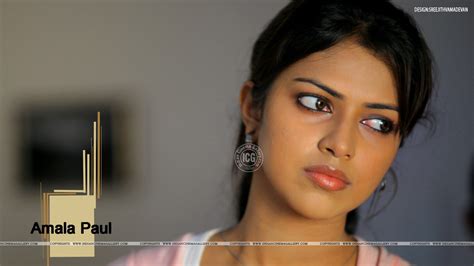 Amala Paul Cute Homely Actress Hd Wallpaper Amla Paul 1600x900 Download Hd Wallpaper