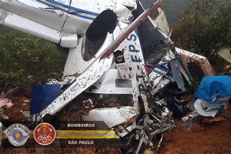 Seis Pessoas Morrem Em Queda De Helic Ptero Em Campos Do Jord O