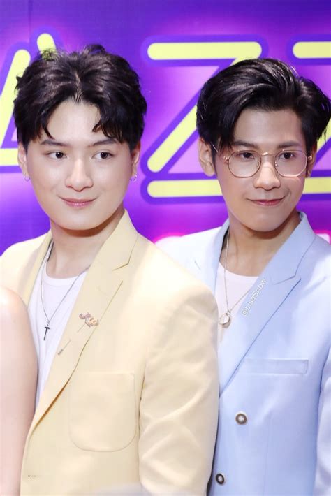 Pin By Nayza On Kristsingto Cute Gay Couples Cute Actors Sotus