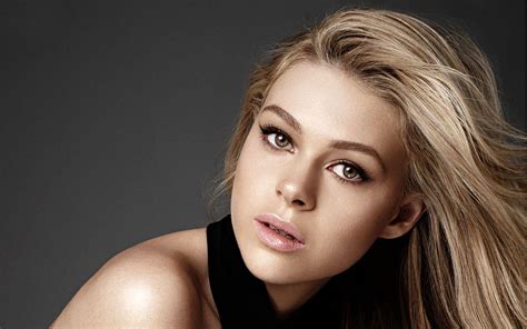 Free Nicola Peltz Hd Wallpaper Wallpaperpure Hot Sex Picture