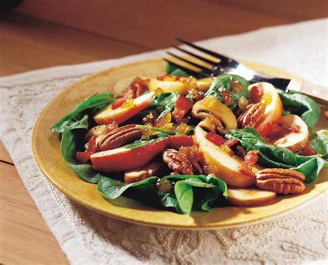 Ontario Apple Growers : Recipe : Apple and Spinach Salad