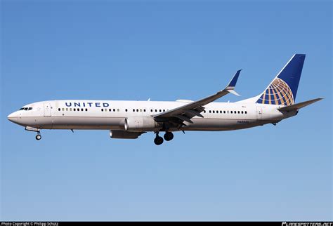 N68843 United Airlines Boeing 737 924ER WL Photo by Philipp Schütz