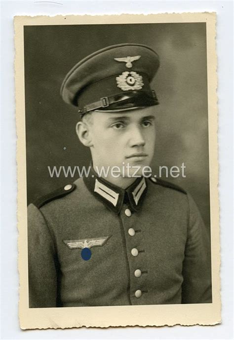 Wehrmacht Heer Portraitfoto Soldat Mit Waffenrock German