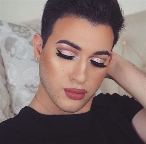 Makeup Had No Boundaries Male Makeup Artist Male Makeup Manny Mua