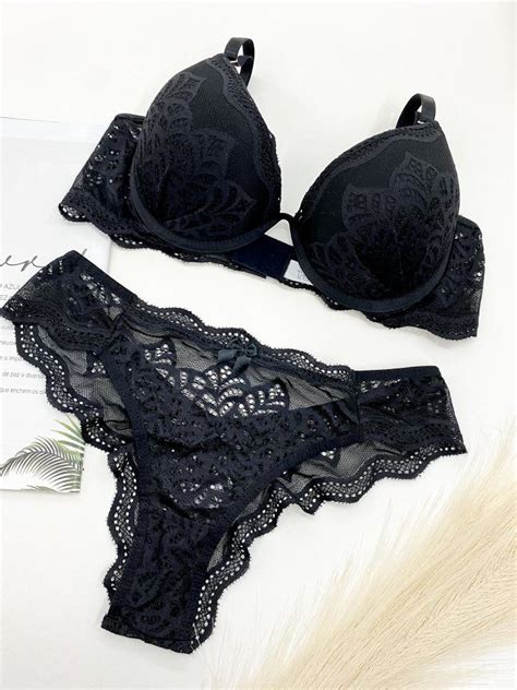 Conjunto De Bojo Aro Inteiro Preto Conhe A A Treacy Lingerie Uma