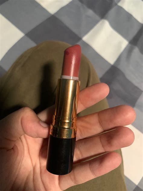 Revlon Super Lustrous Lipstick Creme 637 Blushing Nude Kesehatan