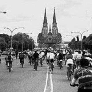 Peregrinación a Luján en bicicleta Fuente Download Scientific