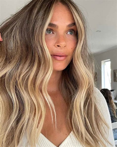 Chocolate Brown And Blonde Hair Get The Perfect Blend With These