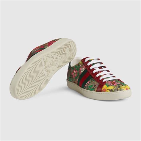 Shop The Red GG Supreme Flora Women S Ace Sneaker At GUCCI Enjoy