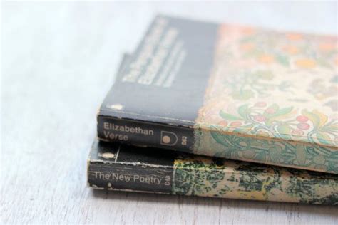 Penguin Poetry Vintage Book Set Etsy Vintage Book Set Vintage Book